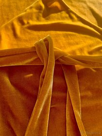 Šaty sametové zn. Pull & Bear vel. M - 6