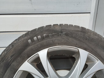 Zimní pneu 205/60R16 s disky na Mazdu - 6