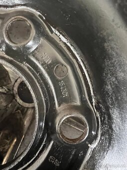 Plechové disky originál BMW R15 5x120 IS 42 - 6