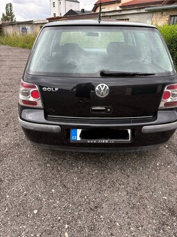 Prodám Volkswagen Golf IV. 1,4. 55 Kw benzín - 6