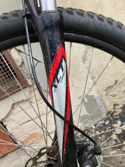 Horské kolo Specialized Hardrock - vel. 29 ,rám .L - 6