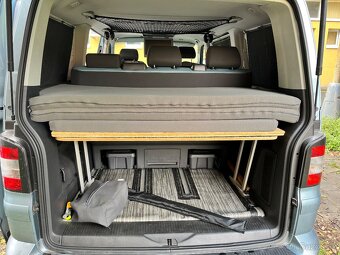 Volkswagen Multivan T5 - 6