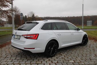 SUPERB 3 STYLE,2.0Tdi-140kw,DSG6,Bi-Xen,Navi,ACC,TAŽNÉ,MOON - 6