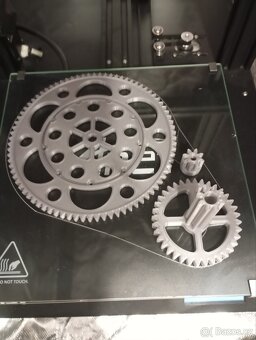 Anet ET4 s boxem a stolkem - 6