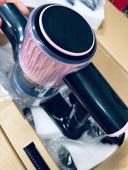 Aku vysavač růžový s černou - 6