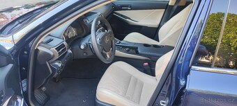 LEXUS IS300h LUXURY - 6