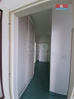 Prodej bytu 3+1, 60 m², Olomouc, ul. Lužická - 6