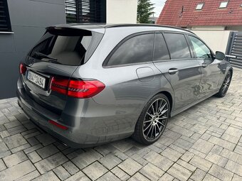 Prodám MERCEDES E220d,W213,AMG,R20,DPH - 6