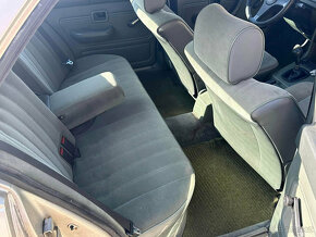 BMW 524 td E28 nahradní díly s celeého vozu - 6