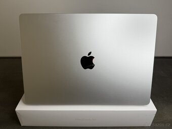 MacBook Air 15'' 2023 / M2 / 8GB / 512GB SSD / Kompletní b - 6