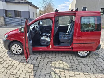 CADDY LIFE 1,6 TDI HAGUSY 5x SEDAČKA - 6