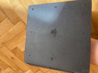 Playstation 4 slim - 6