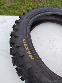 Prodám Enduro pneu - 6