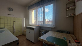 Prodej bytu 2+1 (50 m2) v opraveném domě v Praze 6 - 6