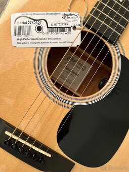 Martin Guitar D-12E Sitka Sapele - 6