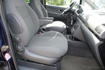 VW SHARAN 1.9TDi 96kW - klimatizace - ESP - výhřev - tažné - 6