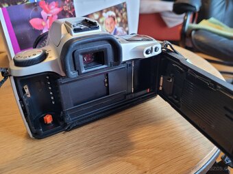 Canon zrcadlovka EOS 500N a objektiv 28-80 - 6