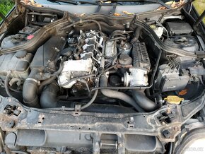 Prodám veškeré náhradní díly z Mercedes C 2.2cdi - 6
