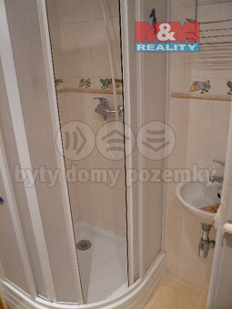 Pronájem bytu 2+kk, 41 m², Chvaletice, ul. U Kulturního domu - 6