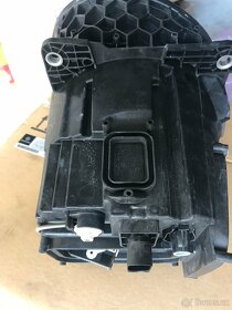 Predám predné svetla na Mercedes G 463 nový model2020 - 6