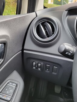 Renault Captur 1.2, rok 2019 - 6