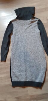 Delší svetr/šaty BONPRIX vel.L - 6