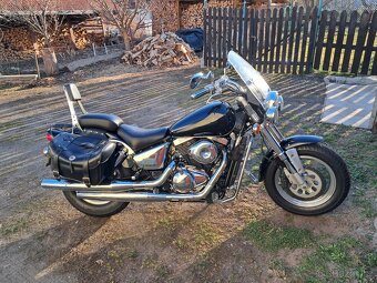 Suzuki VZ 800 Marauder - 6