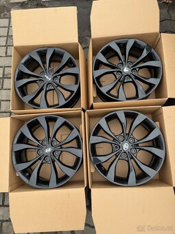 ORIGINÁL Alu Suzuki Vitara, Hyundai - R17, 5x114.3 - TOP - 6