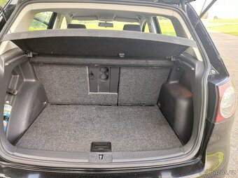 golf 5 plus 1,6 - 6