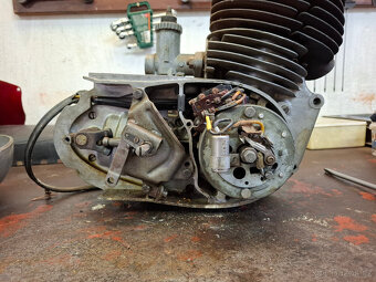 Motor ČZ 175/450 - 6