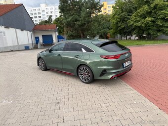 Kia ProCeed GT 1.6 T-GDI 150 kW | 09/2023 | Automat | 33 000 - 6
