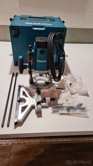 Horní frézka s regulací Makita RP2303FCX 2100W - 6