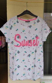 sada bavlněných triček 7 ks vel. 158/164 + dárek tílko - 6