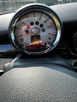 MINI Cooper 1.6 88 kW (120 koní) - 6