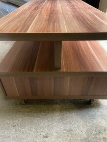Konferenční stolek - 6