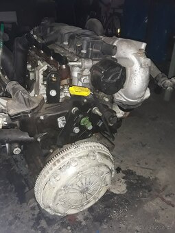 Motor PEUGEOT 2,0 HDi 66 KW - diesel - 6