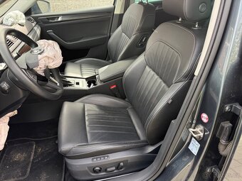 Škoda Superb Combi 2.0 TDI 8/2020 STYLE PLUS - 6
