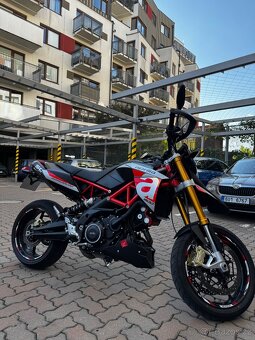 Aprilia Dorsoduro 900 - 6