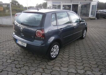 Volkswagen Polo 1.4i klima,serviska benzín manuál 59 kw - 6
