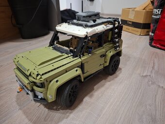 Lego Technic Range Rover - 6