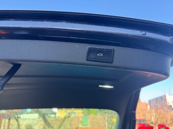 Škoda Superb 2 2,0 TDi 103kw - 6