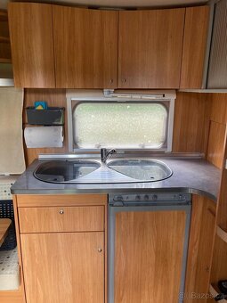 Prodám karavan Bürstner Flipper 460 TS. - 6