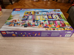 LEGO® Friends 41704 Budovy na hlavní ulici (Balíkovna 30kc) - 6