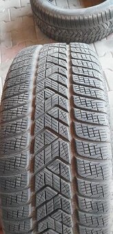 Prodám 4x zimní pneu 235/50R20 Pirelli Scorpion - 6
