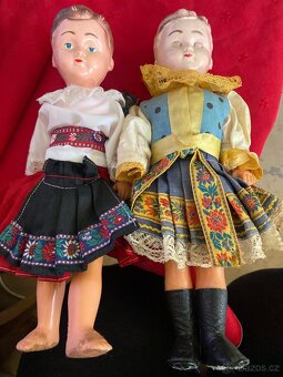 Panenky v kroji,výška cca 30cm - 6