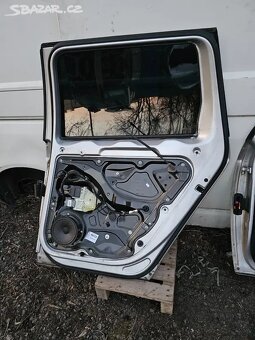 Pravé pravý zadní dveře VW Passat B7 kombi - 6