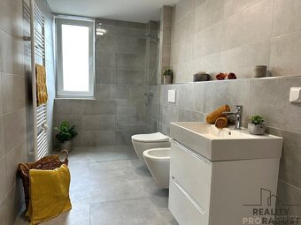 Pronájem novostavby bytu 2+kk, 67 m2, terasa 16 m2, garáž + - 6