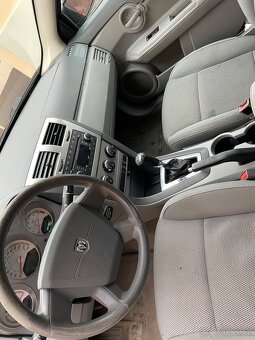Dodge Avenger 2.0 - 6