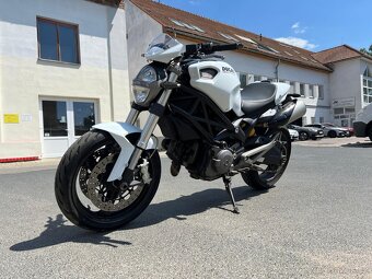 DUCATI MONSTER 696 - 6