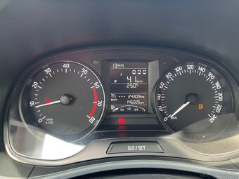 ŠKODA FABIA 1,0MPi 55KW 1.MAJITEL - 6